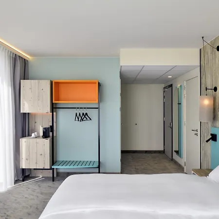 Hotel Ibis Styles 3*