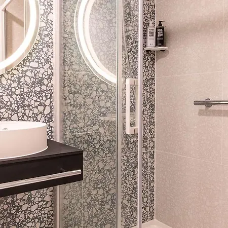 Ibis Styles 3*