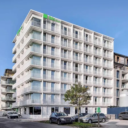 Ibis Styles 3*
